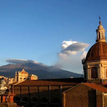 A Casa Di Tommy Bed & Breakfast Acireale